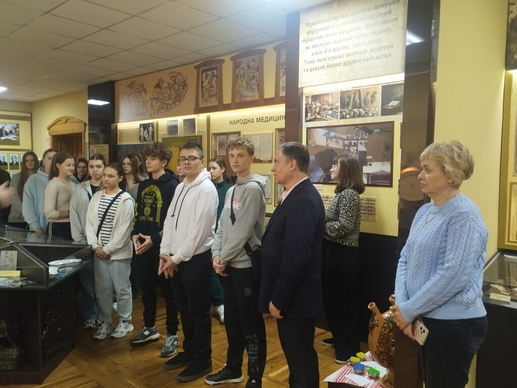 Обирай професію майбутнього фармацевта у  Полтавському державному медичному університеті.