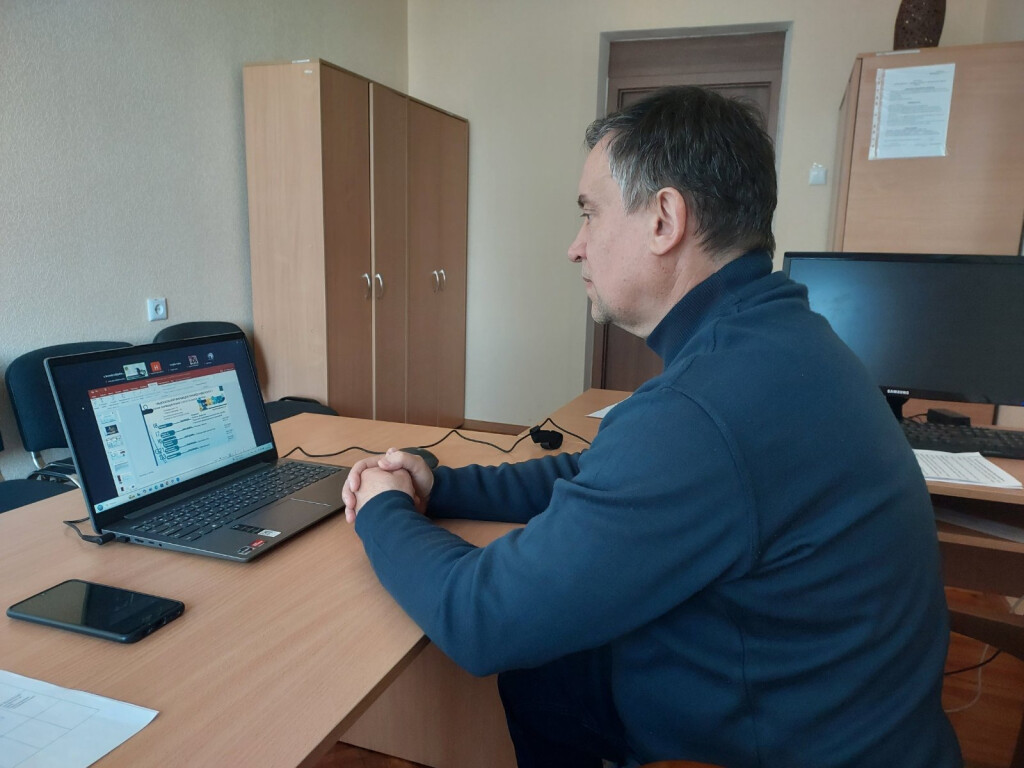 Проведено відкриту лекцію з технології ліків аптечного виробництва для здобувачів освіти ОПП "Фармація" на тему "Водні витяжки з лікарської рослинної сировини".