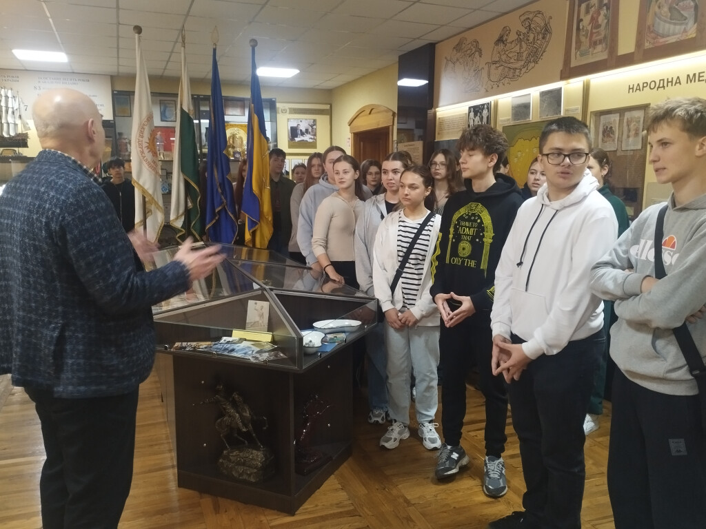 Обирай професію майбутнього фармацевта у  Полтавському державному медичному університеті.