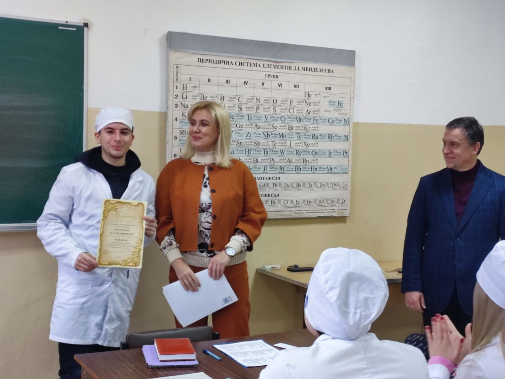 Нагородження переможців студентської олімпіади з медичної хімії
